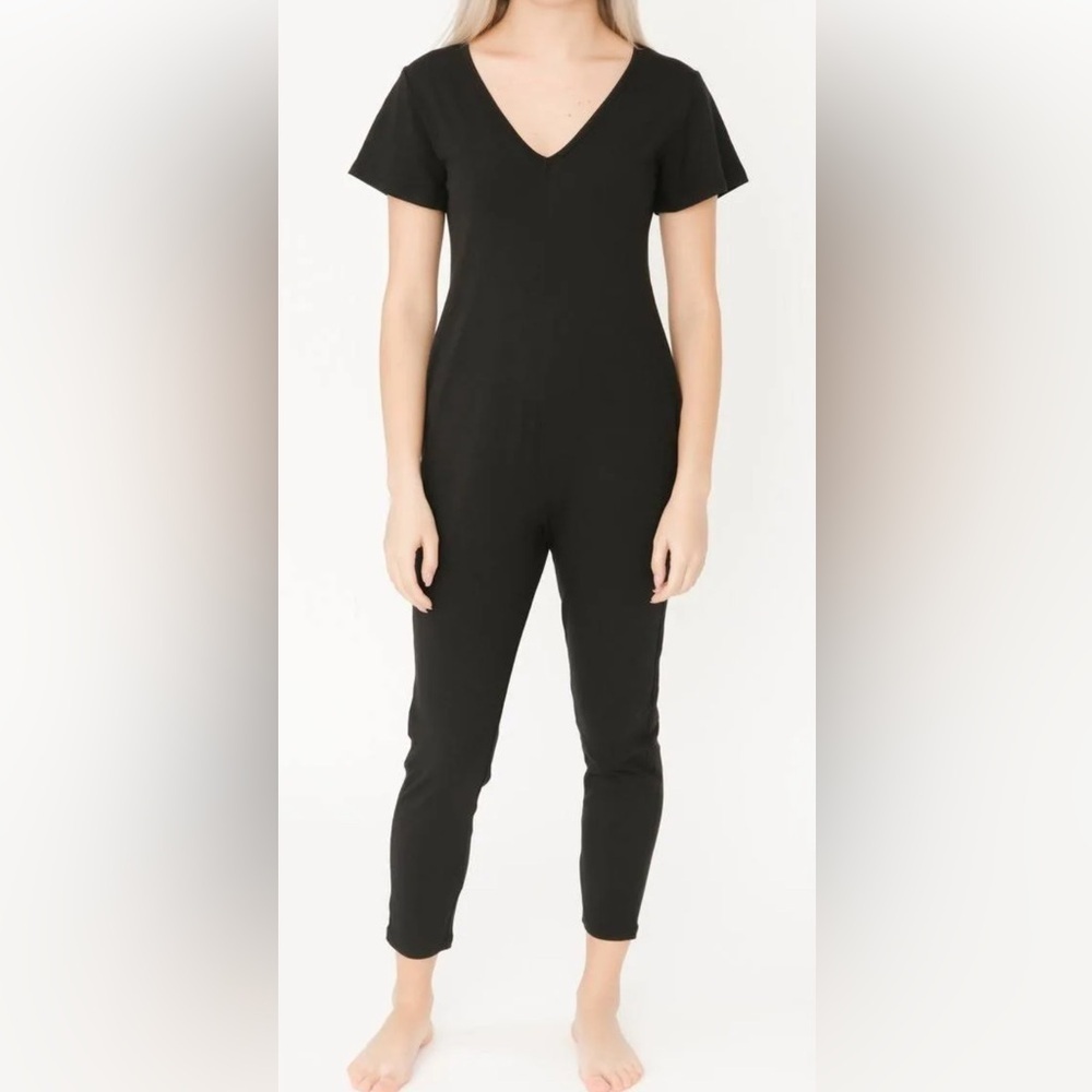 SMASH + TESS Sz L Sunday V-Neck Jumpsuit Short Sleeves Seam Pockets Soft Jersey